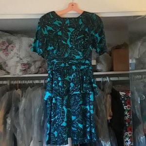 Turquoise black 80s dress kinda tropical print